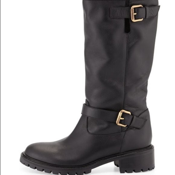 Fendi Shoes - Fendi leather boots with rabbit fur interior!